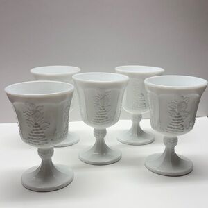 5-Vtg Indiana Glass Co Colony Milk Glass Harvest Grape Goblets Glasses 5-3/8” T